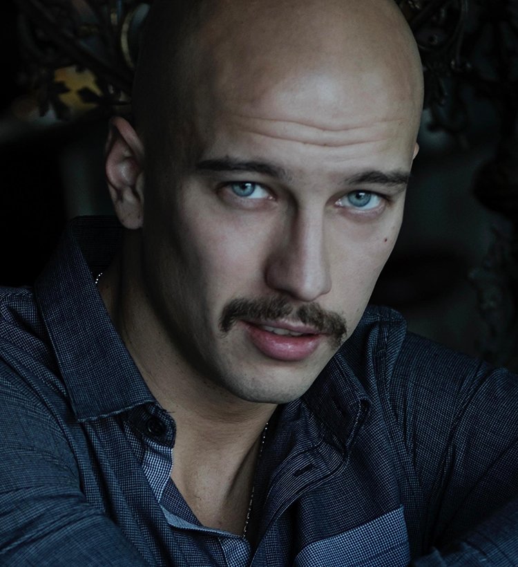 Milos Petrovic Trojpec | Greensmith Artists - International Talent Management Agency