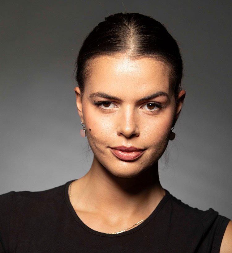 Aleksandra Vulanovic | Greensmith Artists - International Talent Management Agency