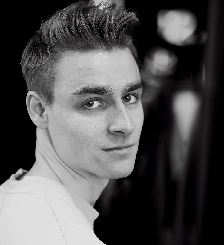 Anton Feiste actor headshot