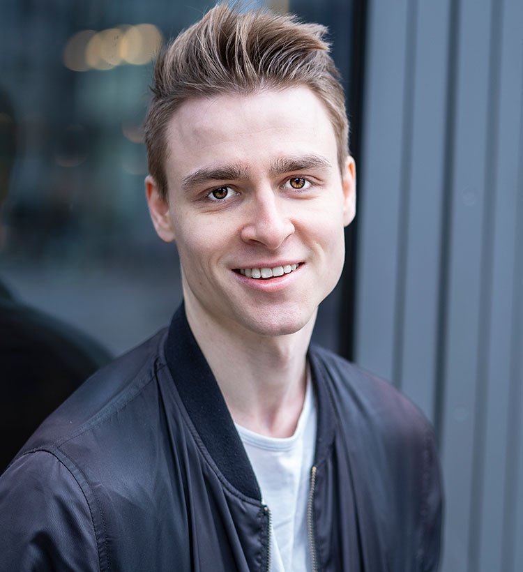 Anton Feiste actor headshot