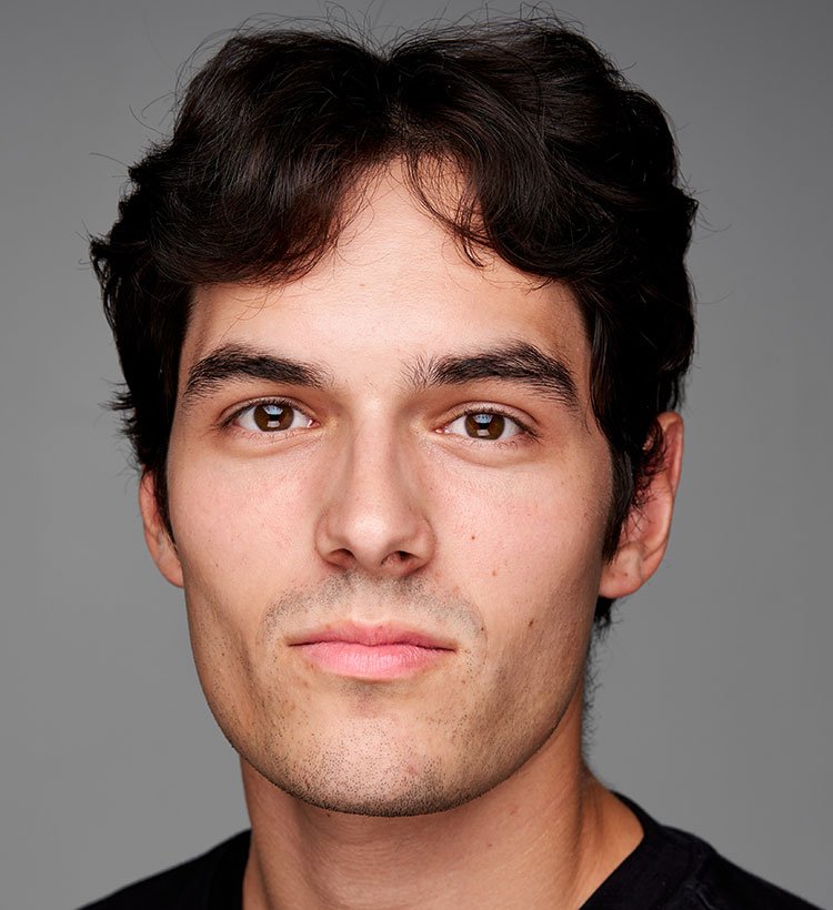 Kasparas Varanavicius actor headshot