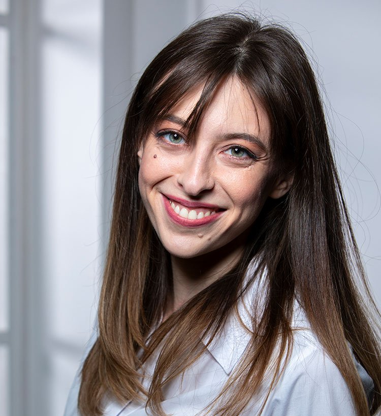 Milica Suznjevic actress headshot