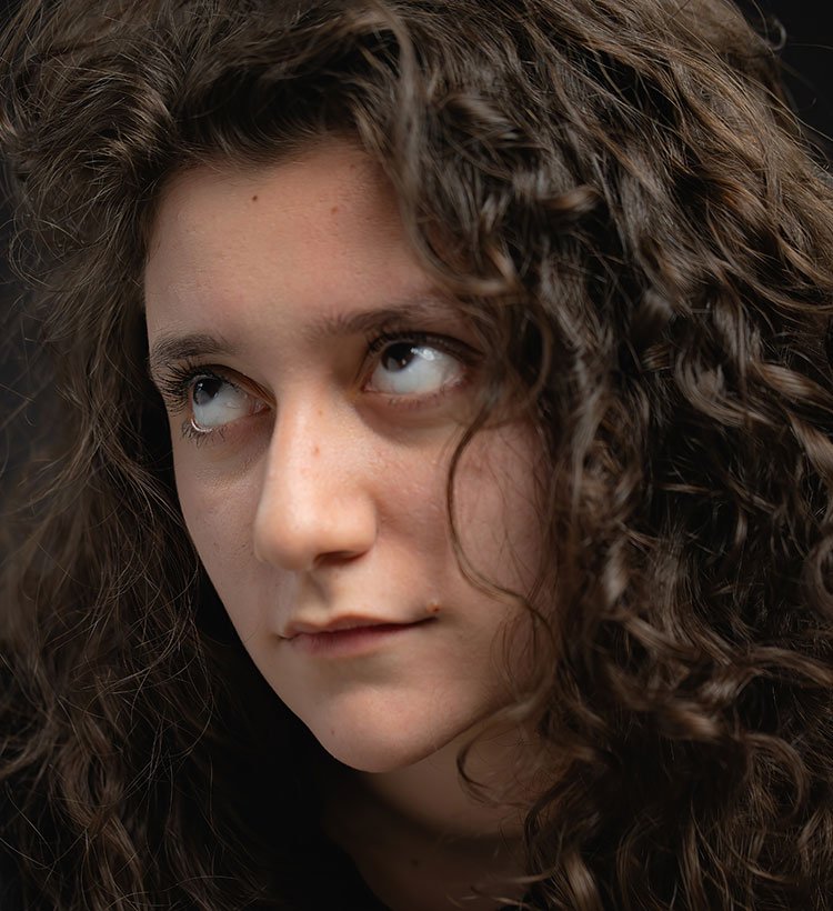 Tamara Tomic actress headshot