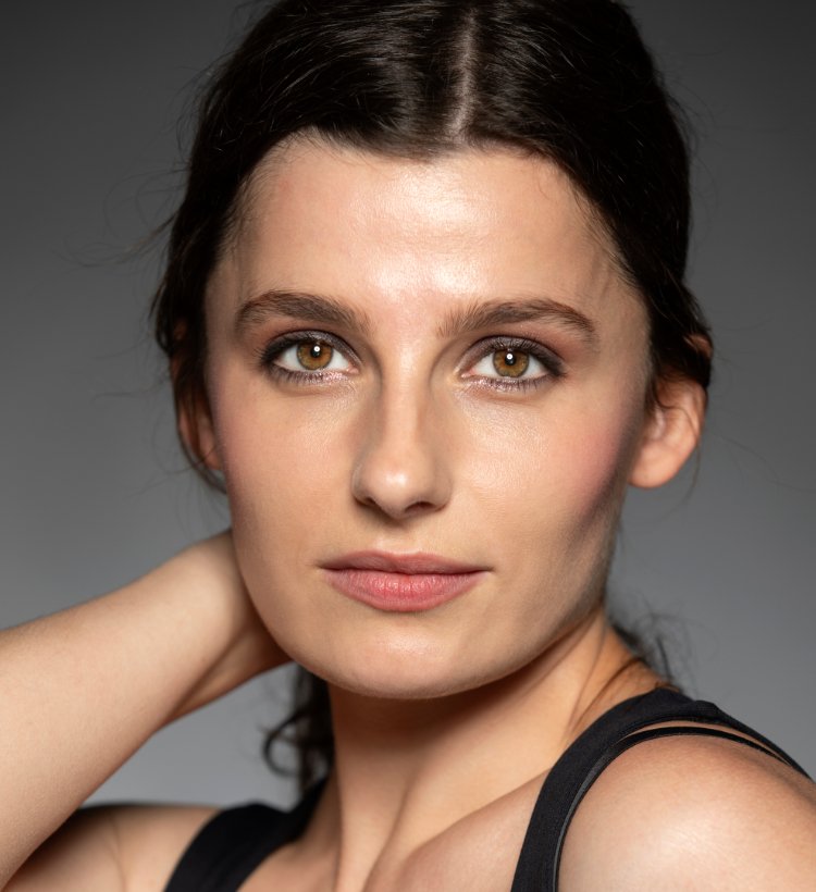 Matea Marusic actress headshot