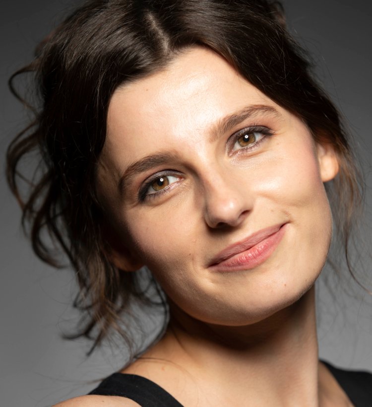 Matea Marusic actress headshot