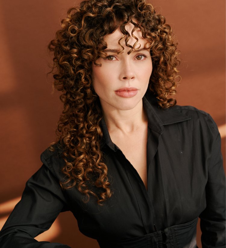 Rebecca Knox actress headshot