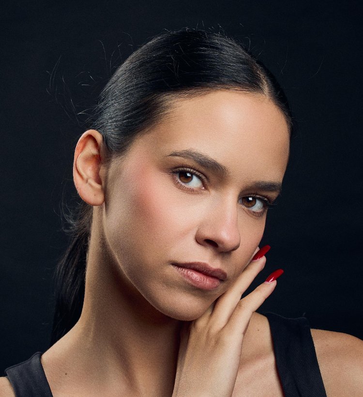 Una Rakic actress headshot